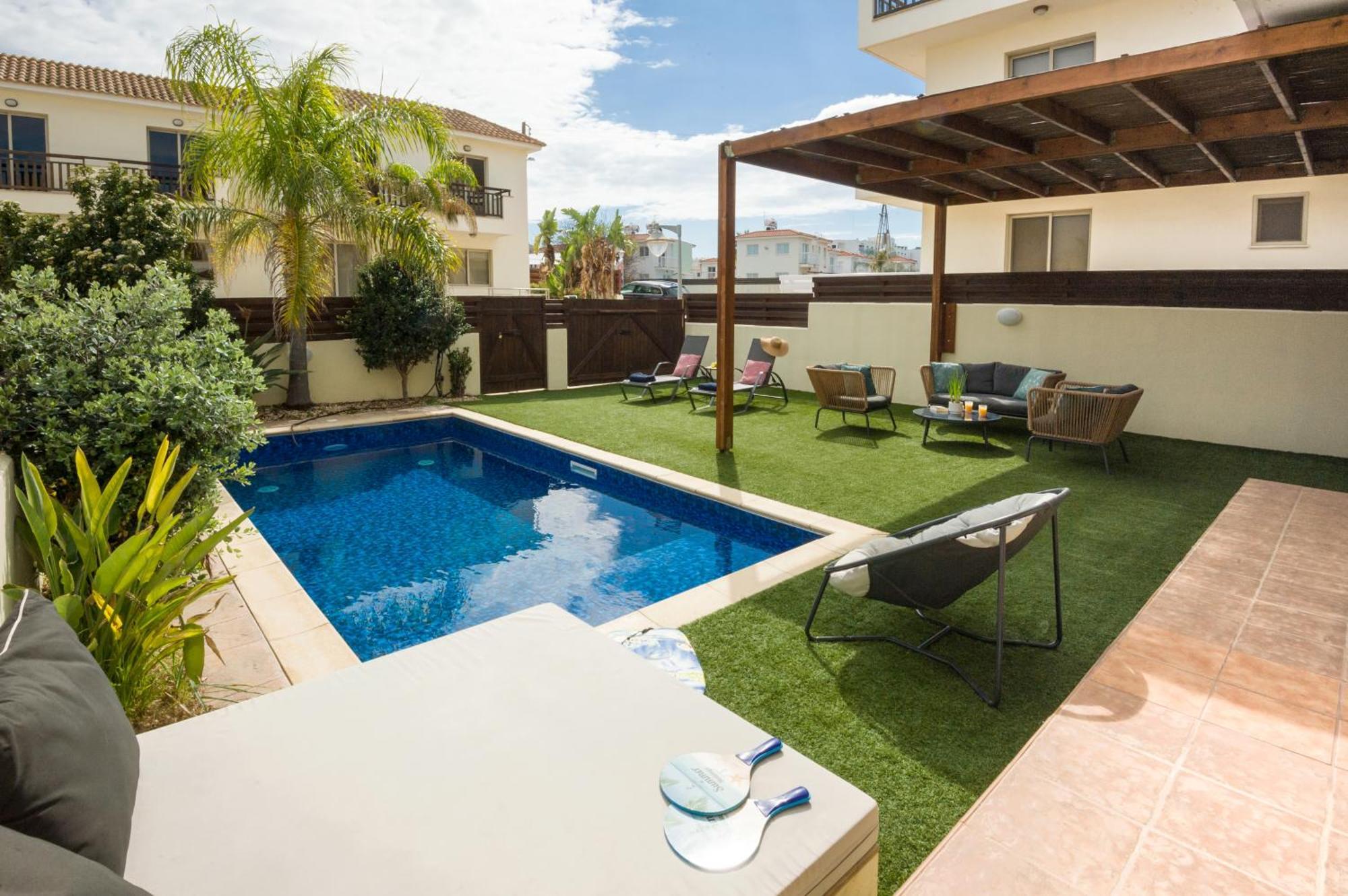 Villa Oasis Pernera エクステリア 写真