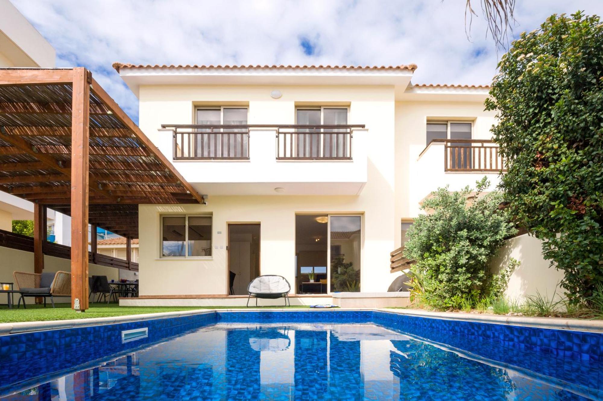 Villa Oasis Pernera エクステリア 写真