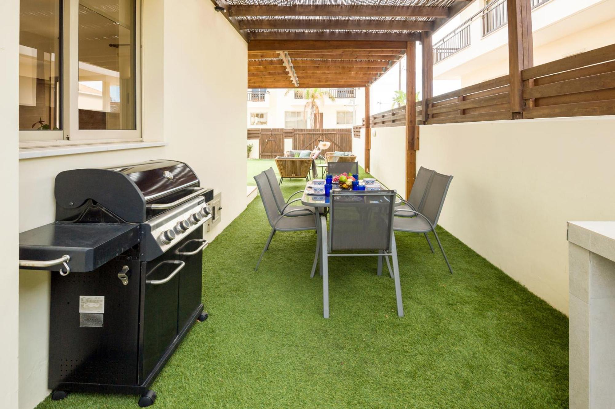 Villa Oasis Pernera エクステリア 写真